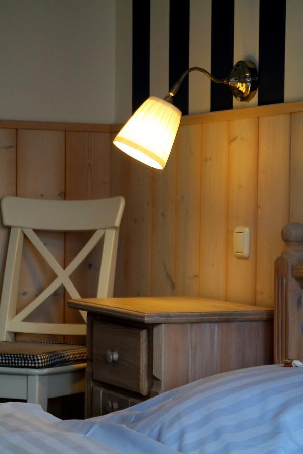 Karstens Gasthof Nordhastedt Esterno foto