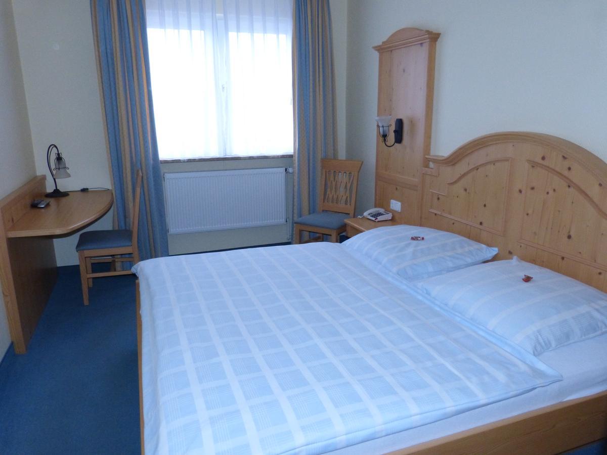 Karstens Gasthof Nordhastedt Esterno foto